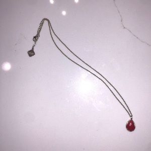 Kendra Scott necklace